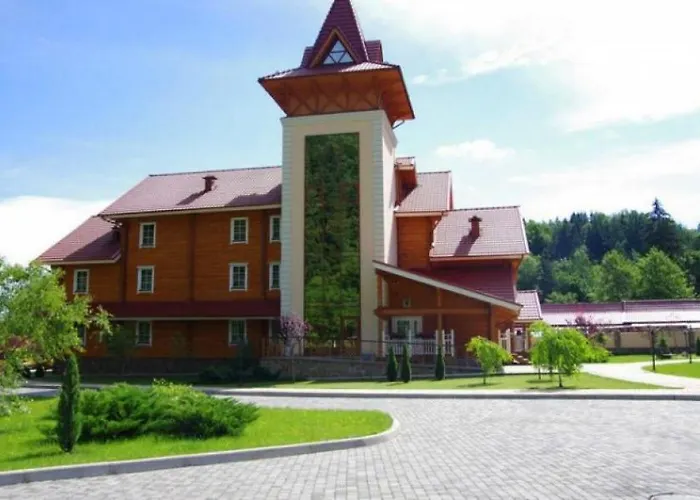 Карпатські Зорі SPAhotelГотель